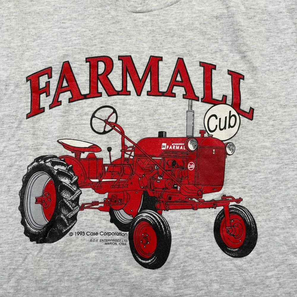 Tultex T-Shirt Men Large Gray Farmall Cub 1993 Case Corp Tractor Vintage Graphic - Picture 4 of 9